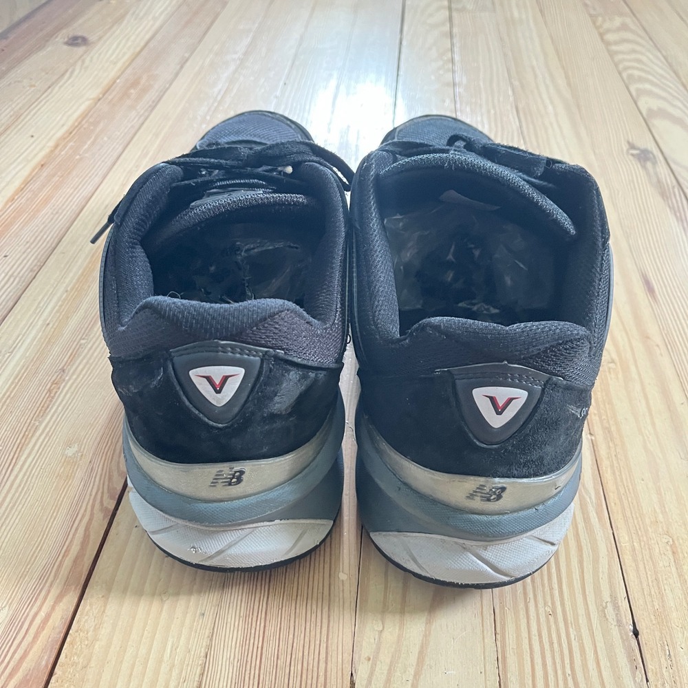 New Balance 990v5 USA Made Mens 16 extra wide Black Silver Running Shoes M990BK5 - Picture 2 of 9